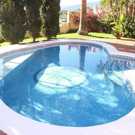 Villa Jade *